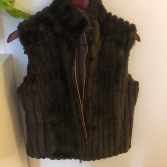 Brown Faux vest - Picture 1 of 1